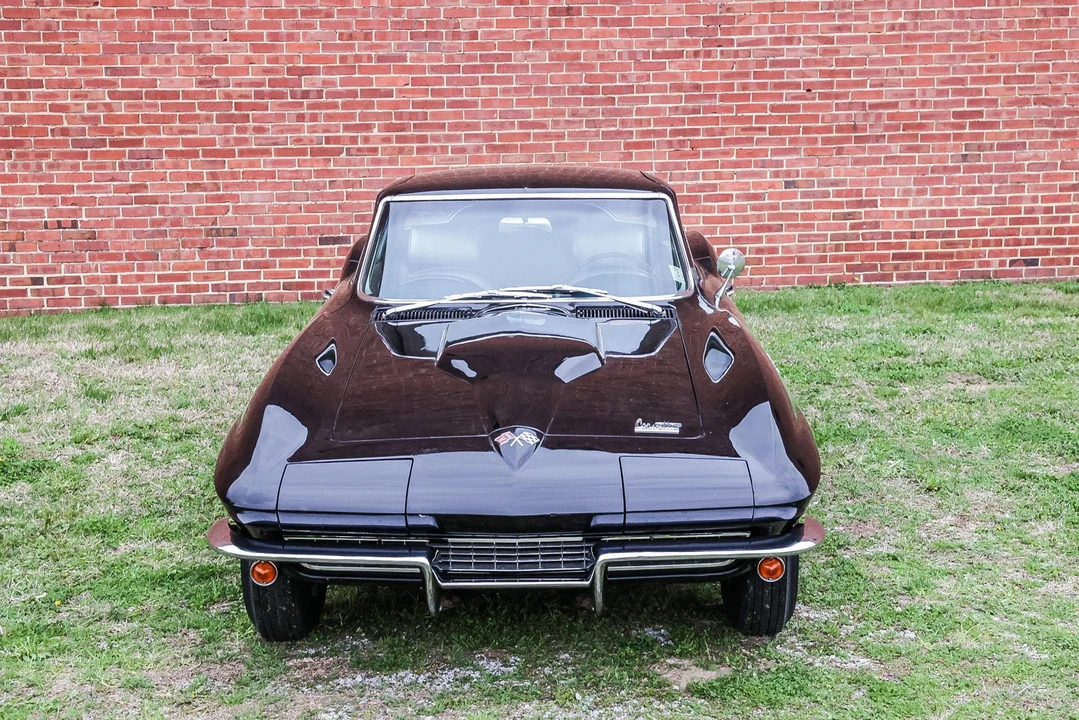 1966 Chevrolet Corvette C2 - Image 2 of 31