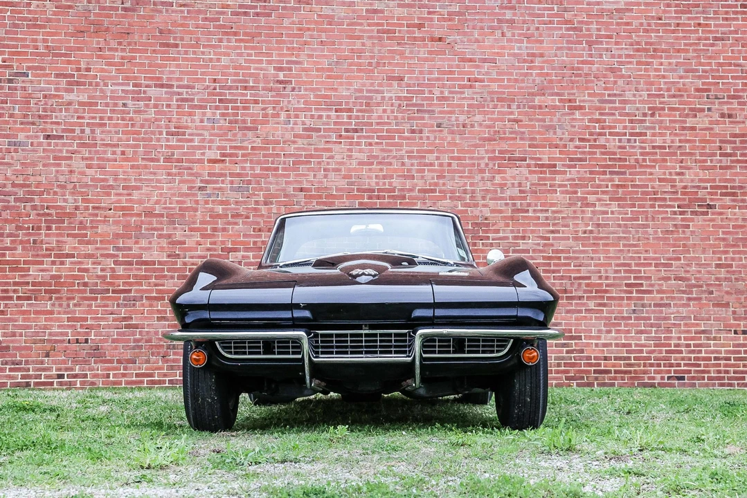 1966 Chevrolet Corvette C2 - Image 3 of 31