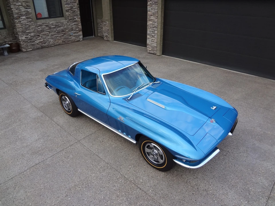 1966 Chevrolet Corvette C2 - Image 4 of 31