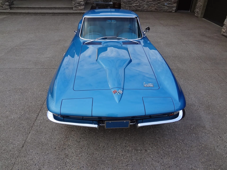 1966 Chevrolet Corvette C2 - Image 8 of 31