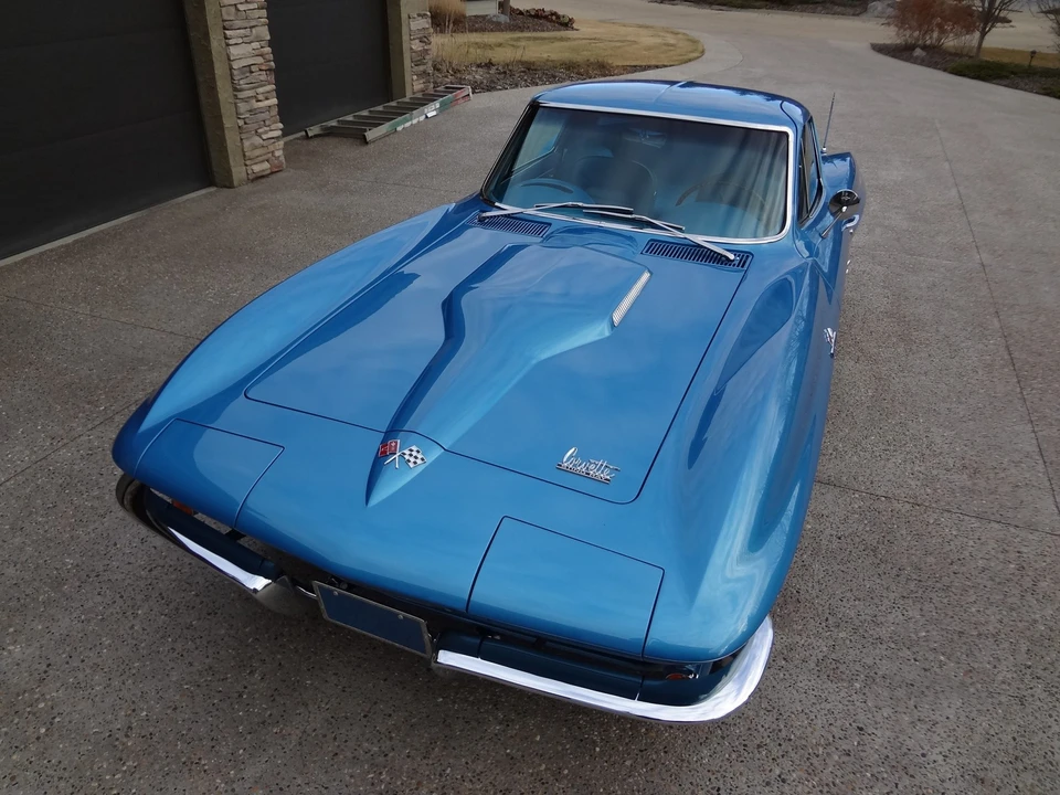 1966 Chevrolet Corvette C2 - Image 11 of 31