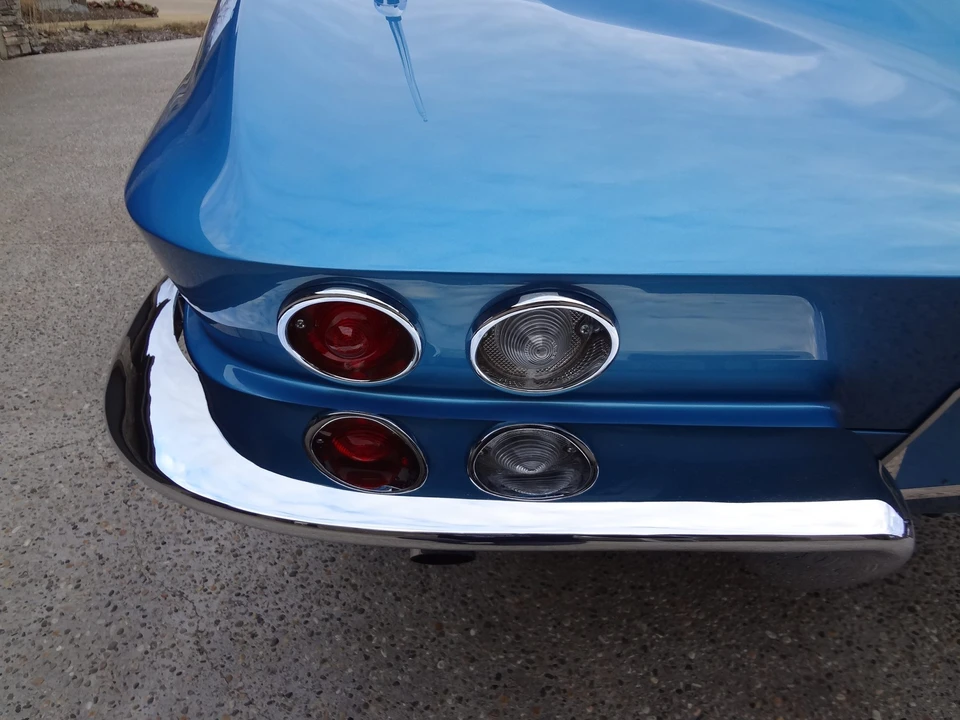 1966 Chevrolet Corvette C2 - Image 28 of 31