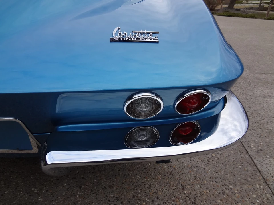 1966 Chevrolet Corvette C2 - Image 29 of 31
