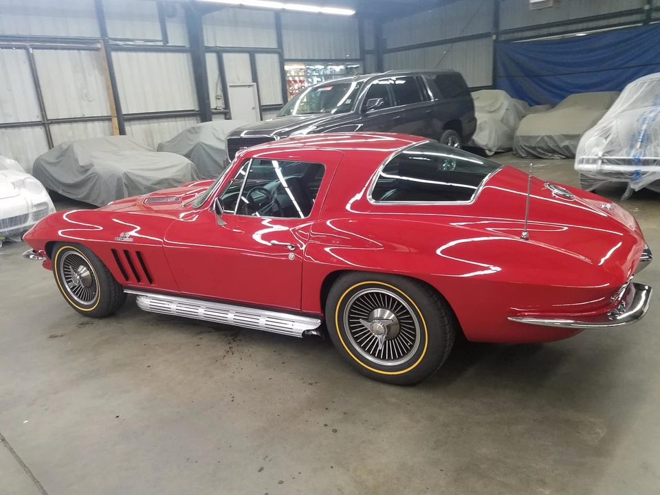 1966 Chevrolet Corvette C2 - Image 18 of 31