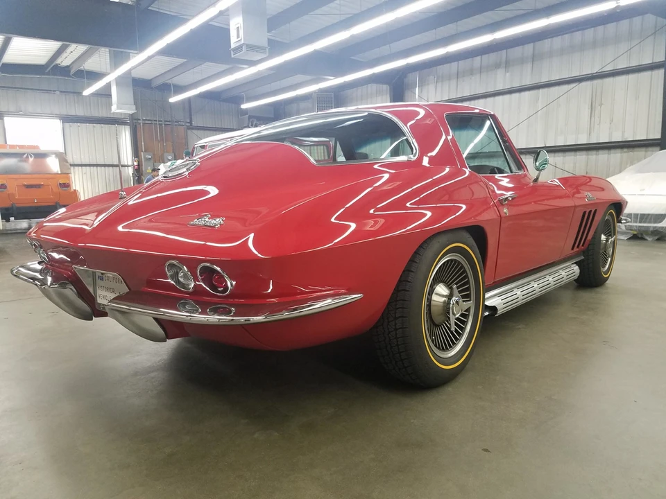 1966 Chevrolet Corvette C2 - Image 3 of 31