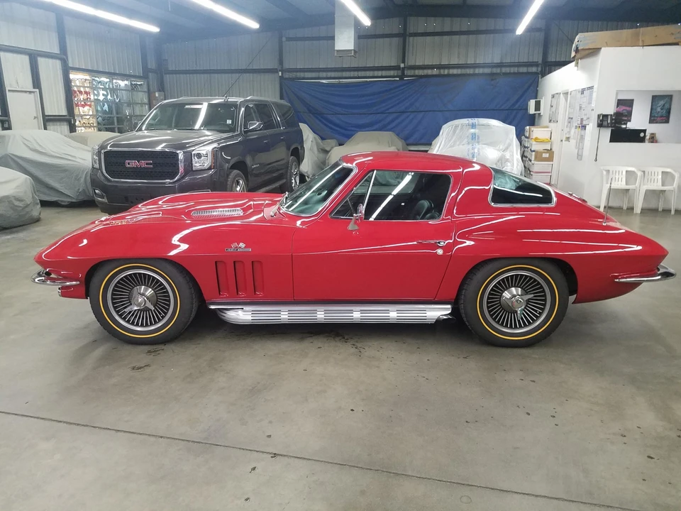 1966 Chevrolet Corvette C2 - Image 15 of 31