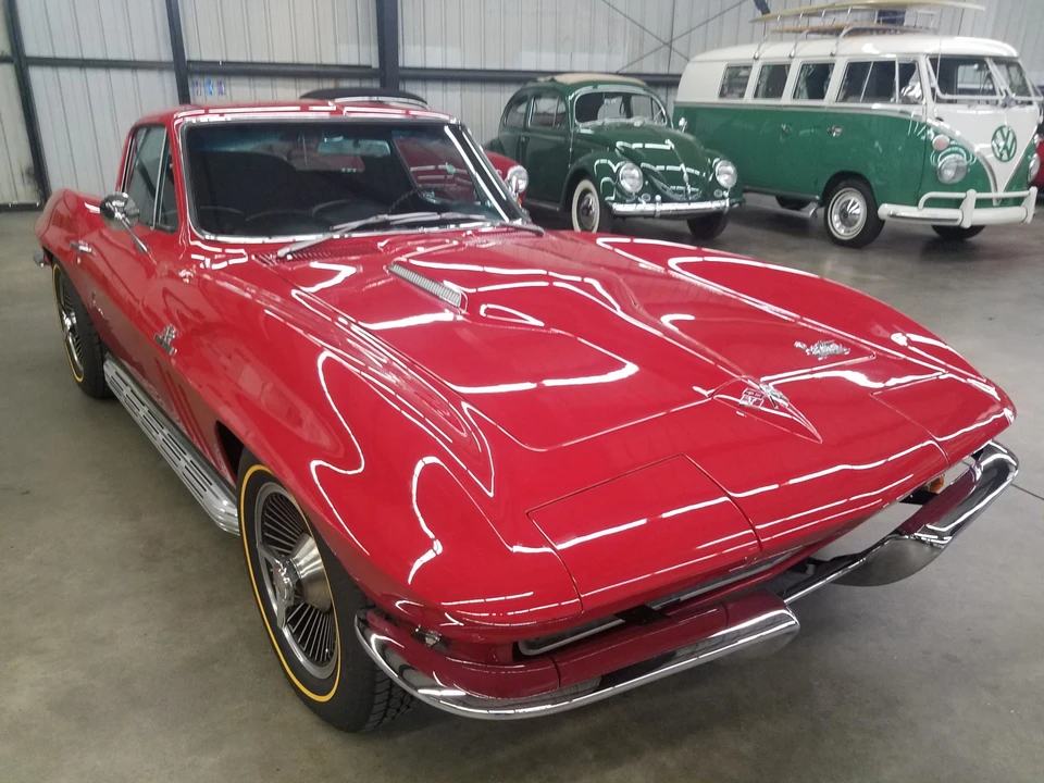 1966 Chevrolet Corvette C2 - Image 9 of 31