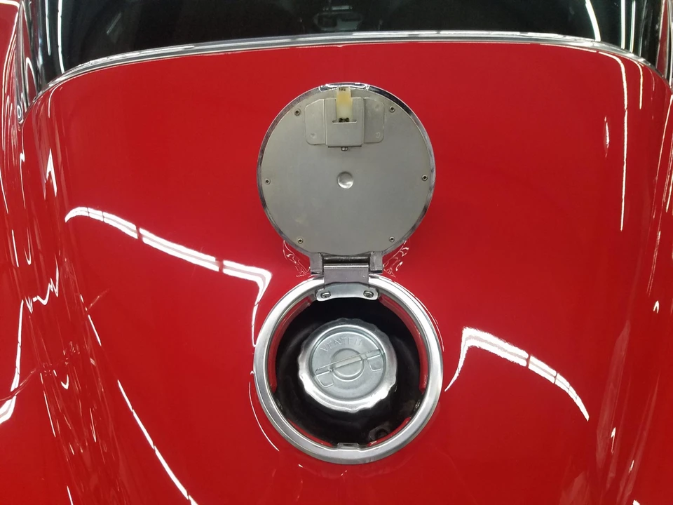 1966 Chevrolet Corvette C2 - Image 27 of 31