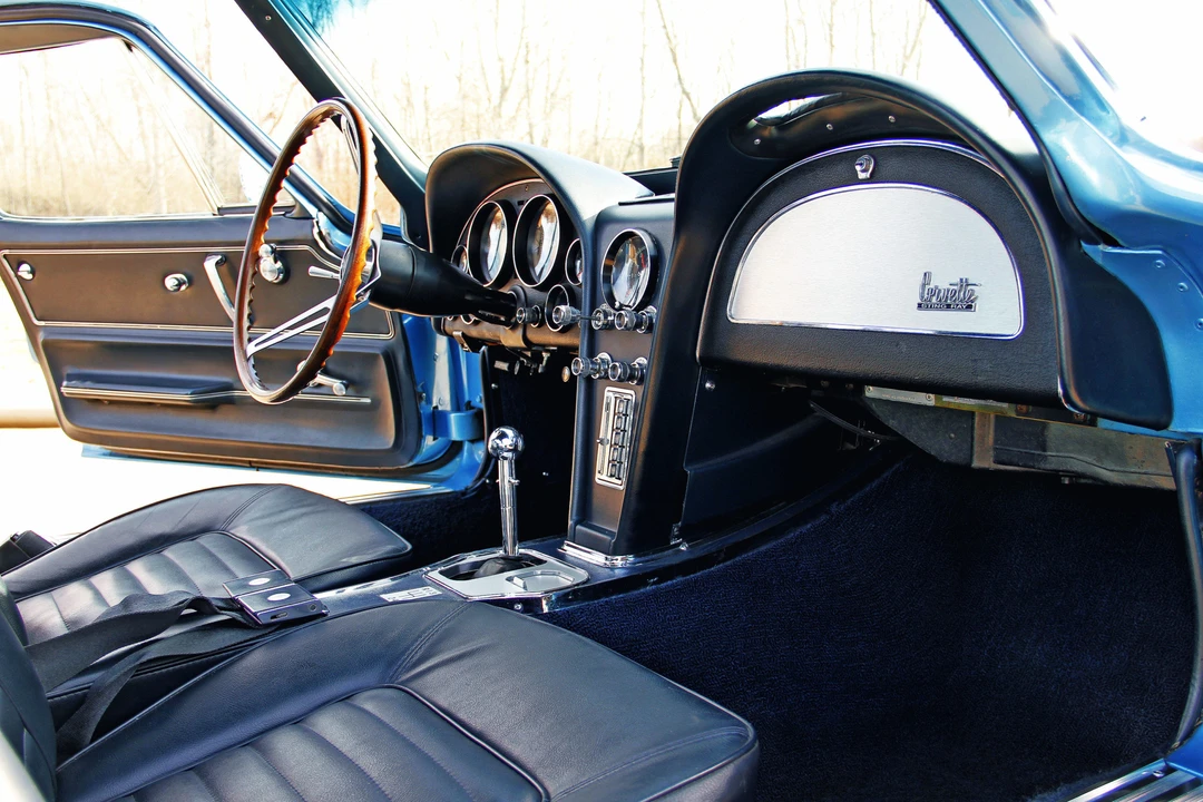 1966 Chevrolet Corvette C2 - Image 23 of 31