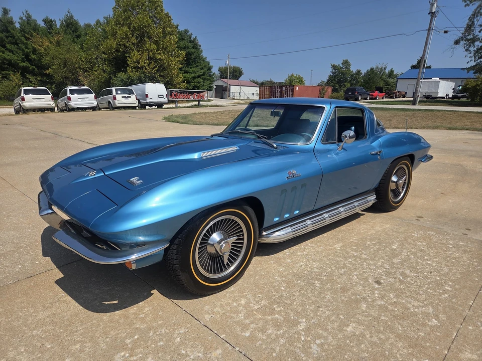 1966 Chevrolet Corvette C2 427 - Image 2 of 31