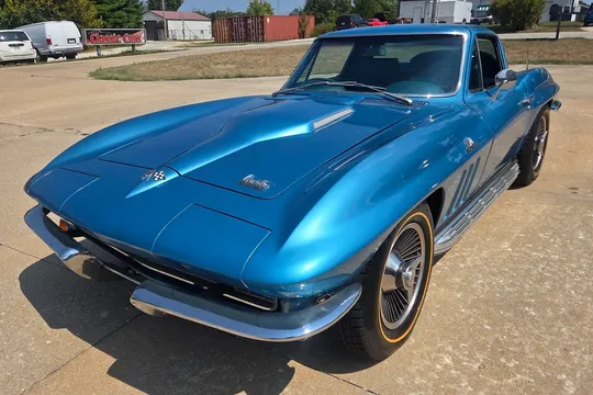 1966 Chevrolet Corvette Coupe L72 427/425 5-Speed