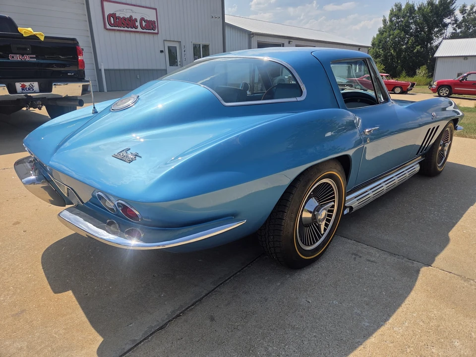 1966 Chevrolet Corvette C2 427 - Image 13 of 31