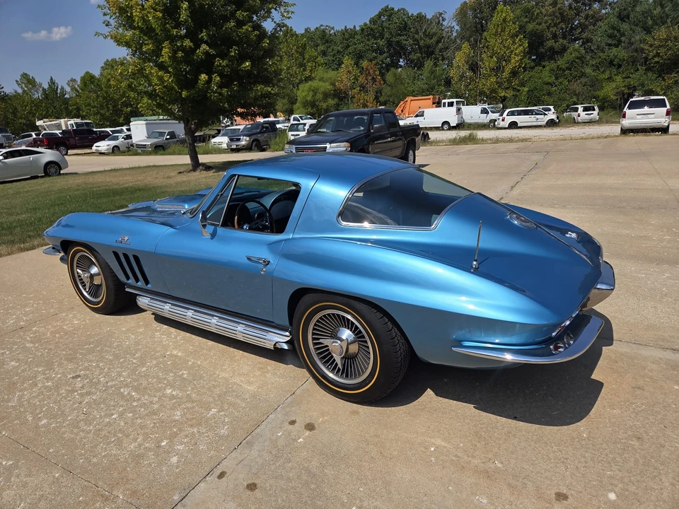 1966 Chevrolet Corvette C2 427 - Image 19 of 31