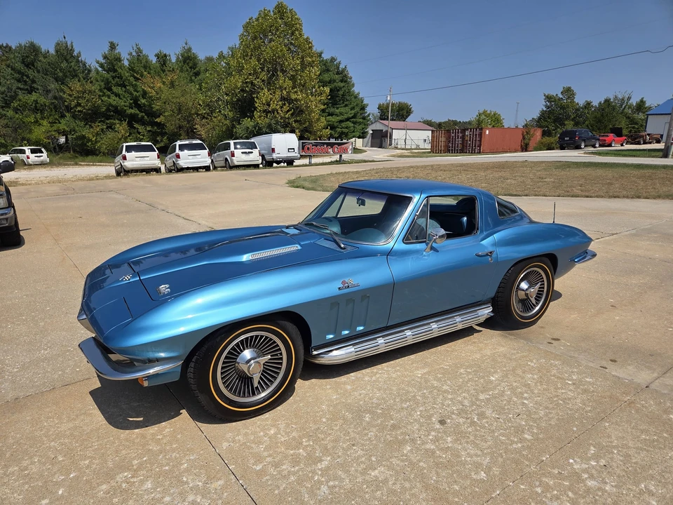 1966 Chevrolet Corvette C2 427 - Image 20 of 31