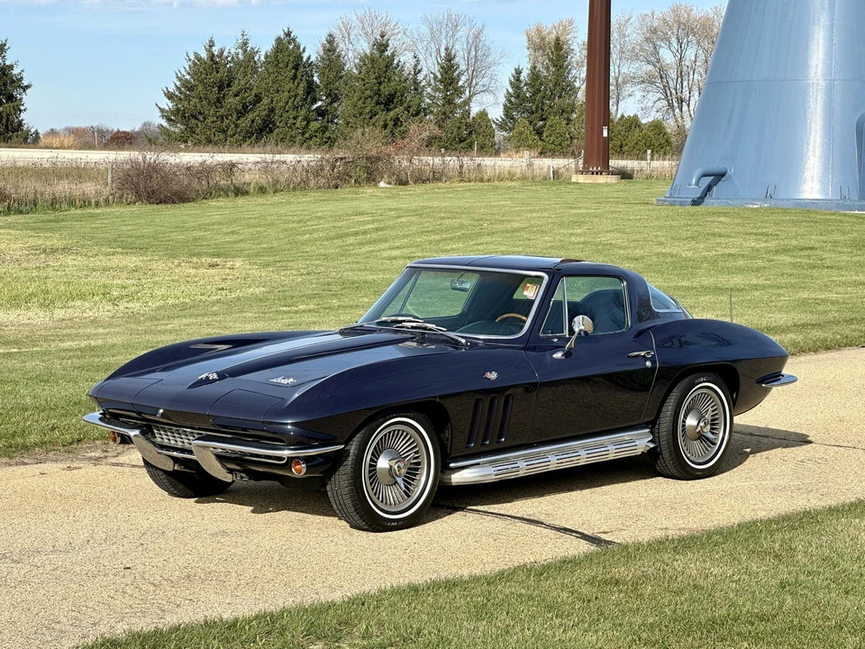 1966 Chevrolet Corvette C2 - Image 7 of 31