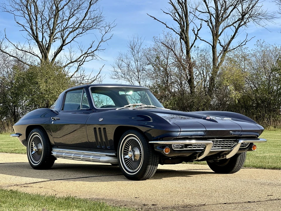 1966 Chevrolet Corvette C2 - Image 22 of 31