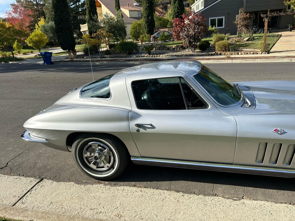 1966 Chevrolet Corvette C2 - Image 31 of 31