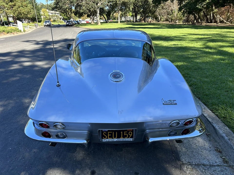 1966 Chevrolet Corvette C2 - Image 15 of 31