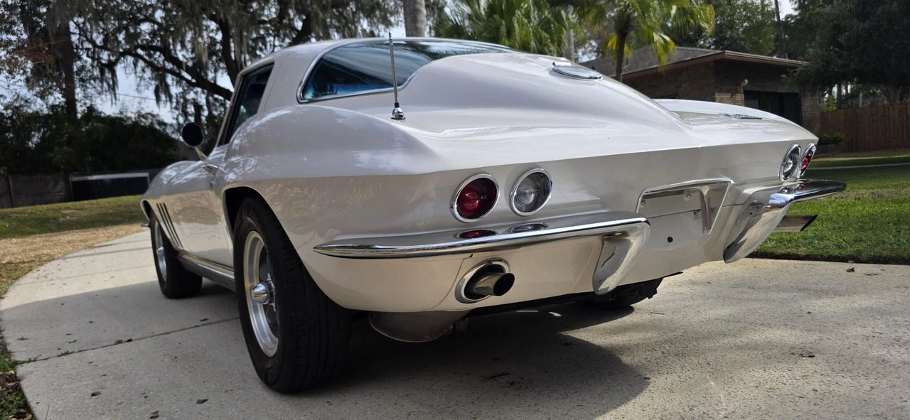 1966 Chevrolet Corvette C2 - Image 30 of 31