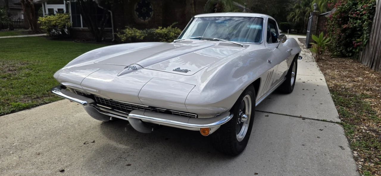1966 Chevrolet Corvette C2 - Image 3 of 31