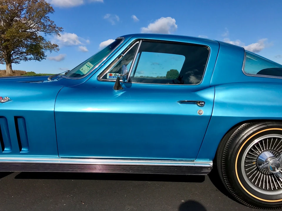 1966 Chevrolet Corvette C2 - Image 29 of 31