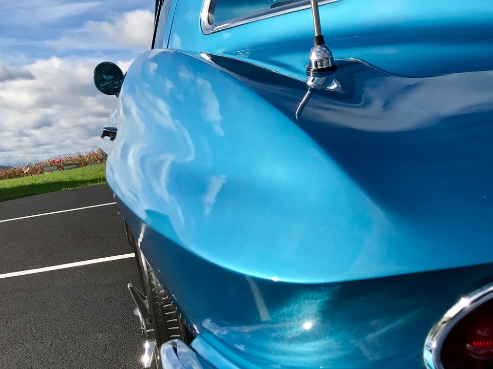 1966 Chevrolet Corvette C2 - Image 30 of 31