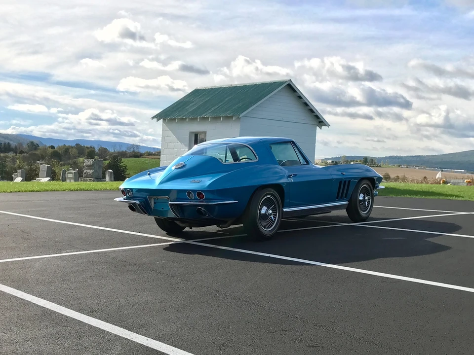 1966 Chevrolet Corvette C2 - Image 22 of 31