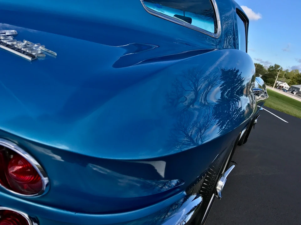 1966 Chevrolet Corvette C2 - Image 27 of 31