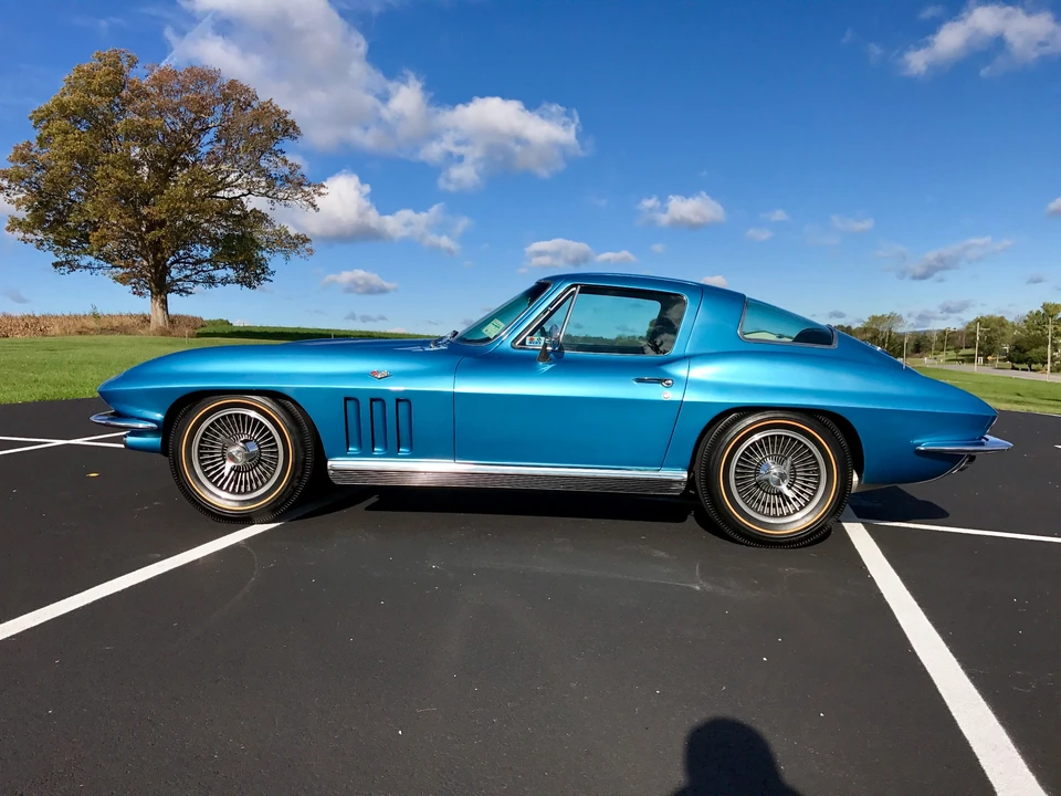 1966 Chevrolet Corvette C2 - Image 15 of 31