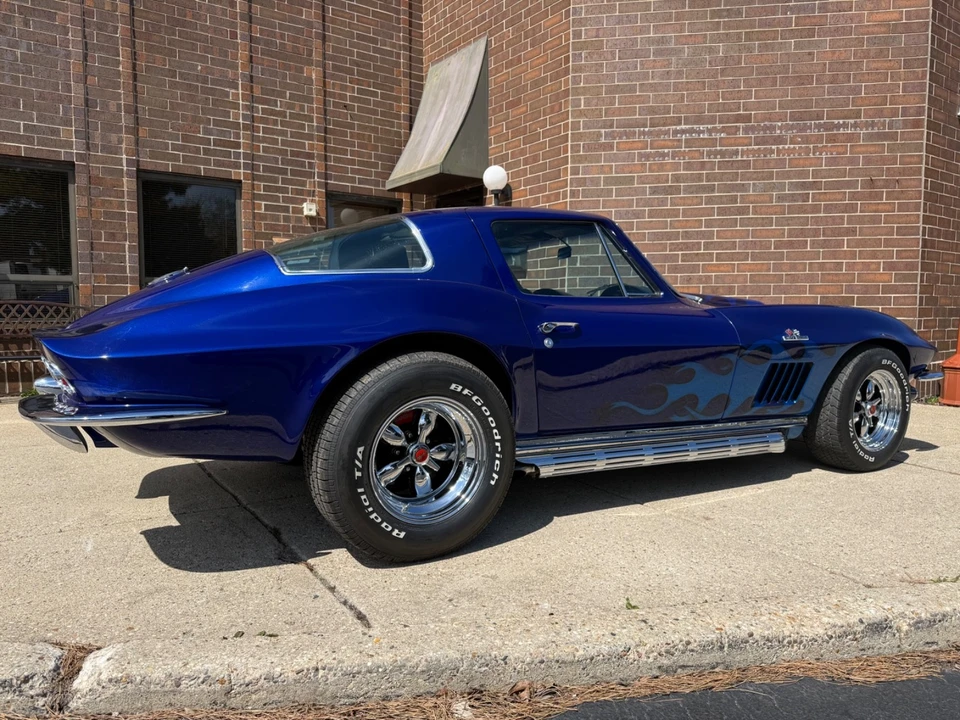 1966 Chevrolet Corvette C2 - Image 12 of 21