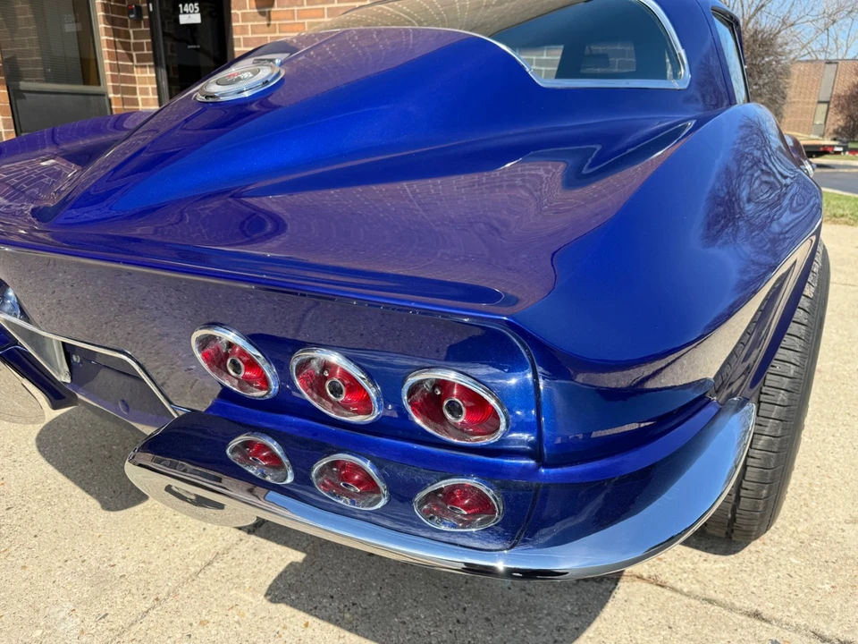 1966 Chevrolet Corvette C2 - Image 9 of 21