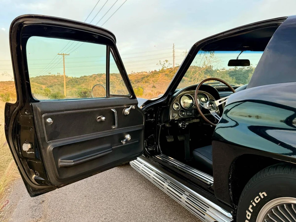 1966 Chevrolet Corvette C2 427 - Image 11 of 24