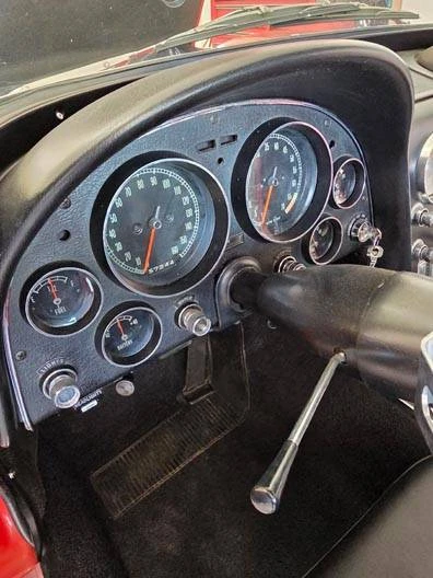 1963 Chevrolet Corvette C2 - Image 10 of 21