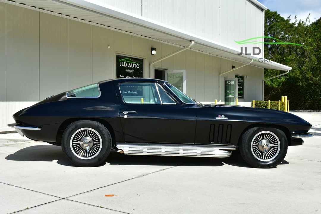 1966 Chevrolet Corvette C2 - Image 6 of 31