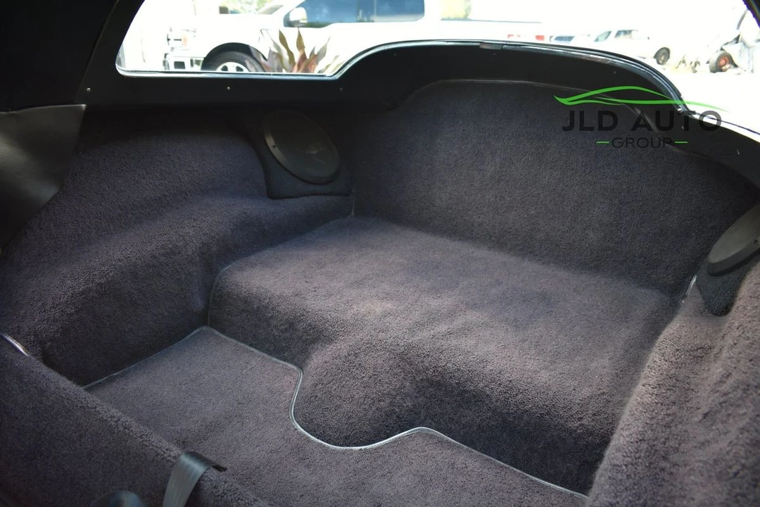 1966 Chevrolet Corvette C2 - Image 21 of 31