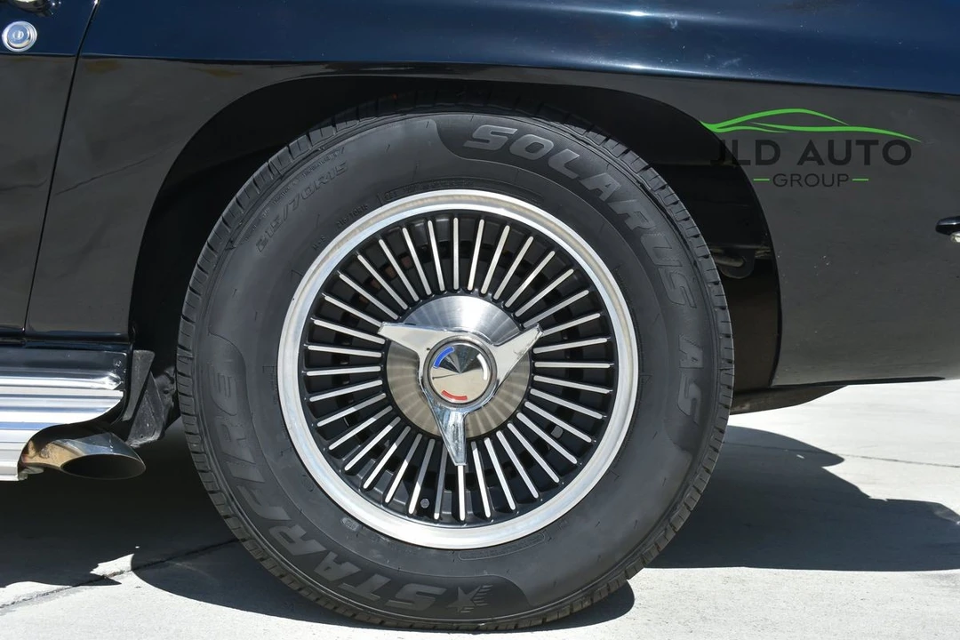 1966 Chevrolet Corvette C2 - Image 29 of 31