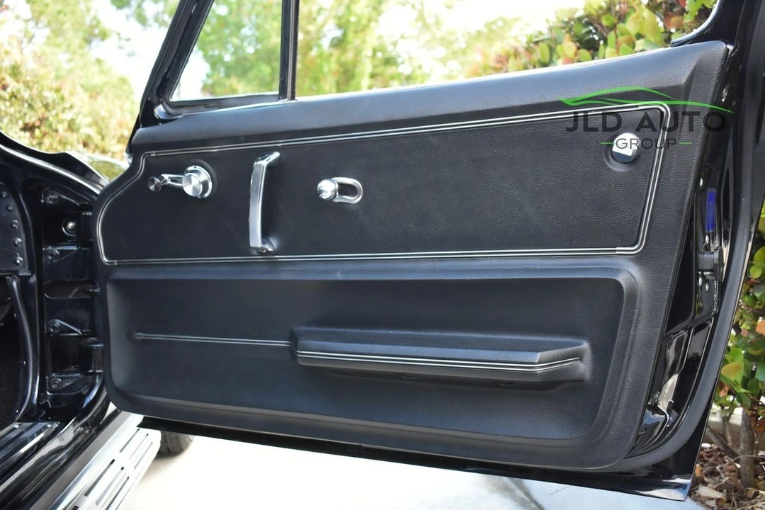 1966 Chevrolet Corvette C2 - Image 25 of 31