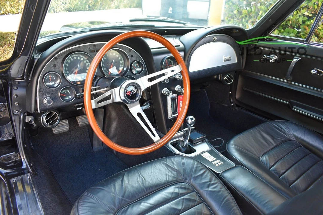 1966 Chevrolet Corvette C2 - Image 7 of 31