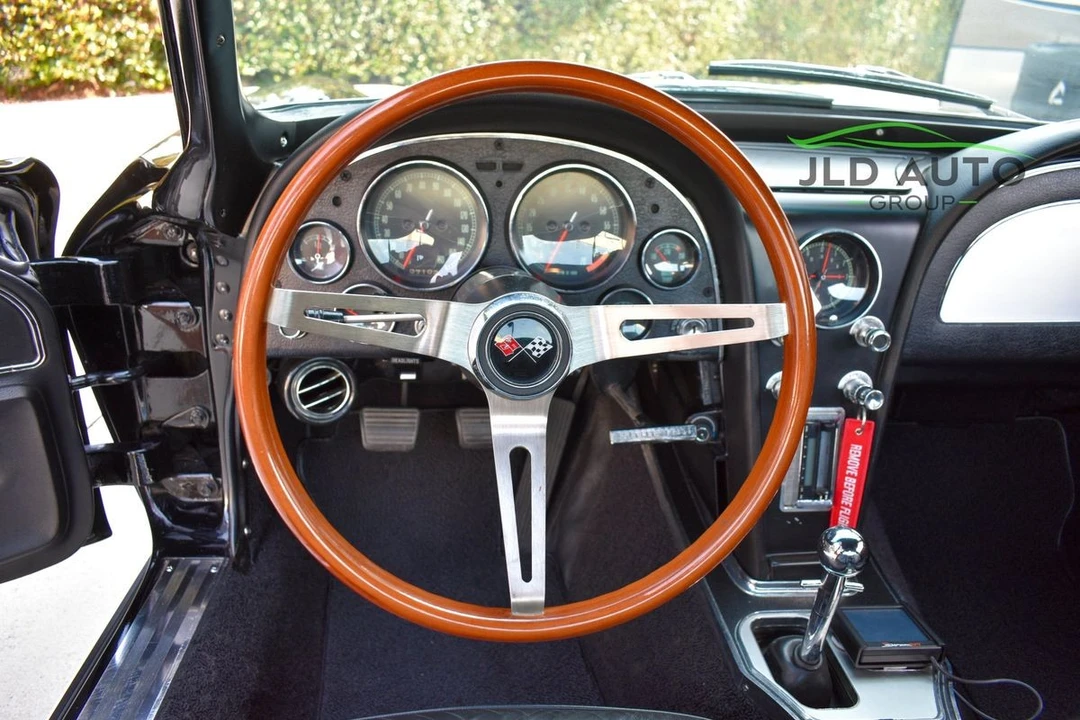 1966 Chevrolet Corvette C2 - Image 11 of 31