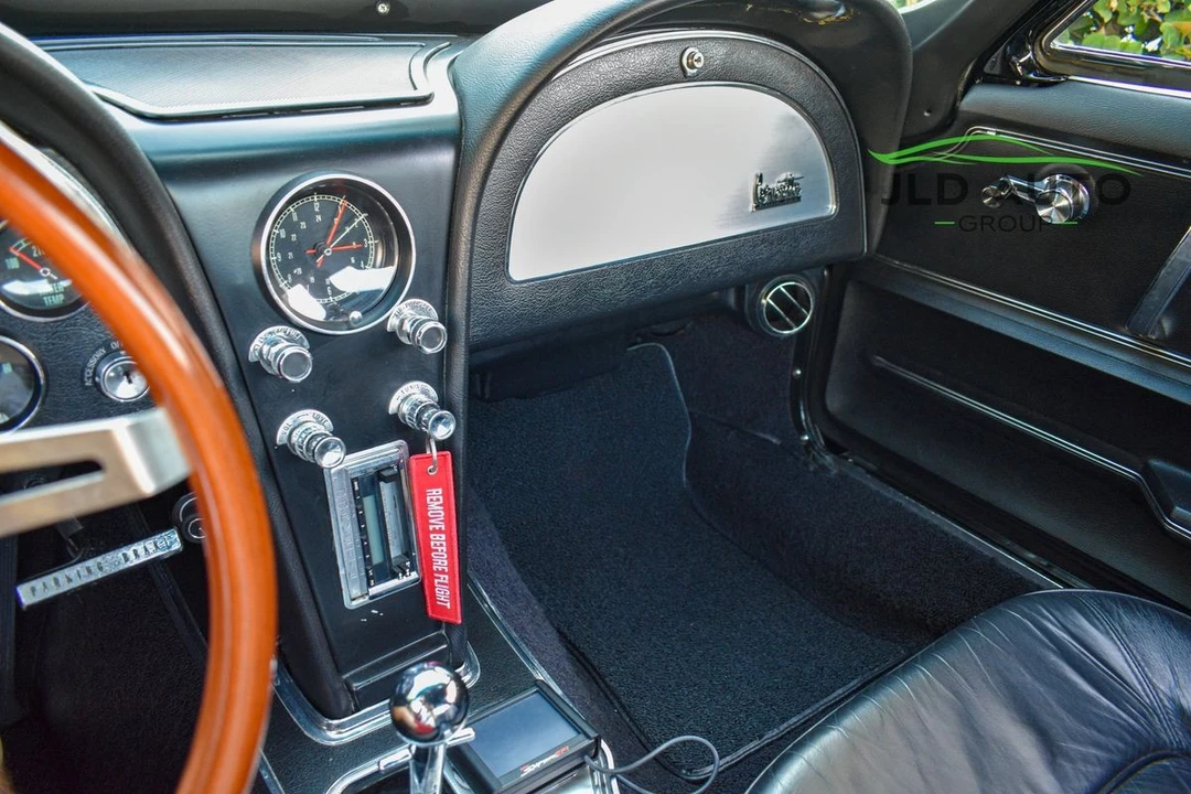 1966 Chevrolet Corvette C2 - Image 14 of 31