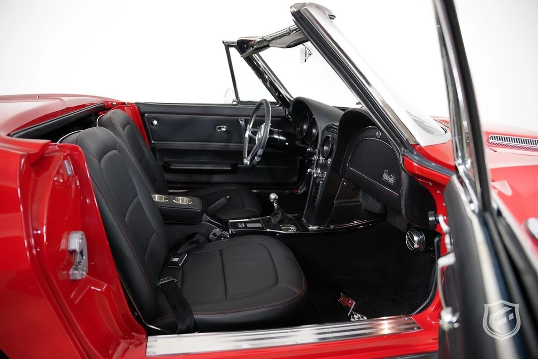 1966 Chevrolet Corvette C2 - Image 24 of 31