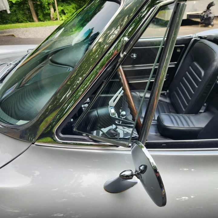 1966 Chevrolet Corvette C2 - Image 26 of 31