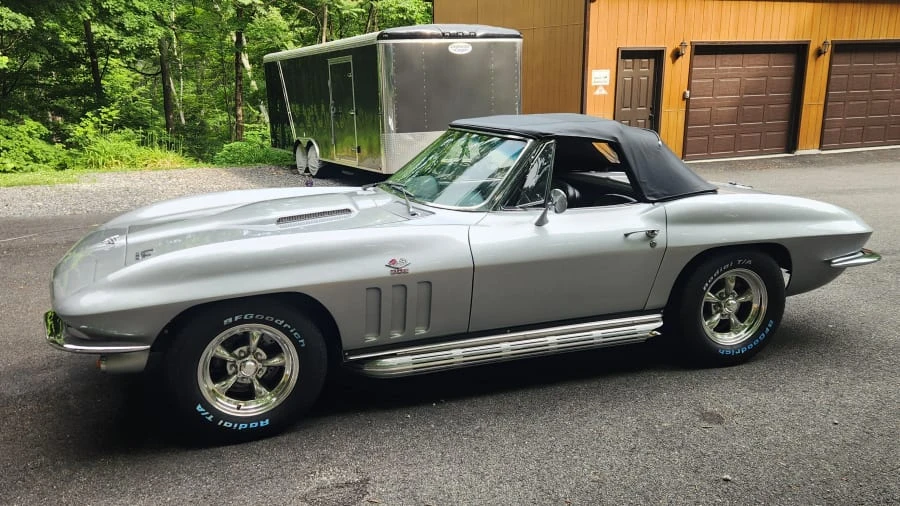 1966 Chevrolet Corvette C2 - Image 13 of 31