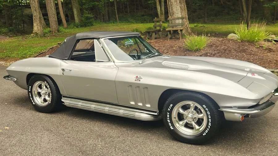 1966 Chevrolet Corvette C2 - Image 6 of 31