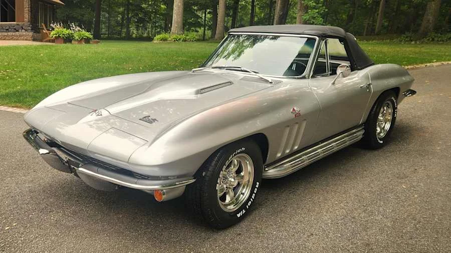 1966 Chevrolet Corvette C2 - Image 4 of 31
