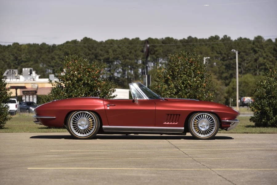 1966 Chevrolet Corvette C2 - Image 2 of 30