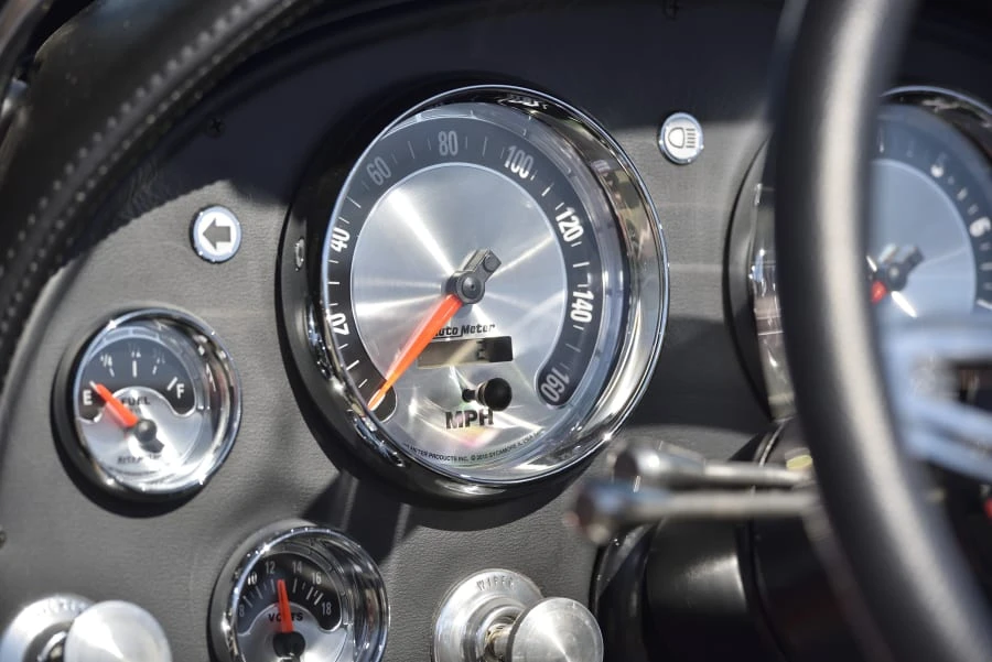 1966 Chevrolet Corvette C2 - Image 24 of 30