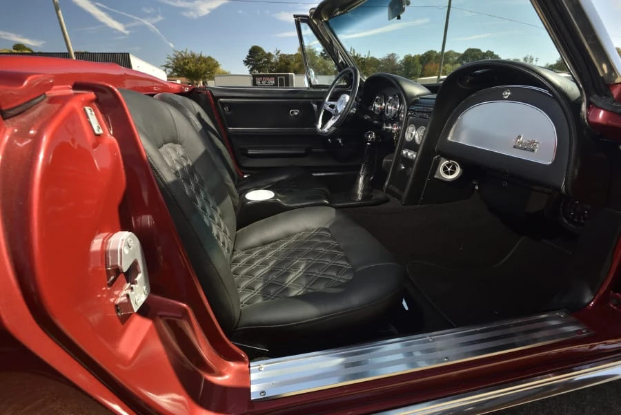 1966 Chevrolet Corvette C2 - Image 19 of 30
