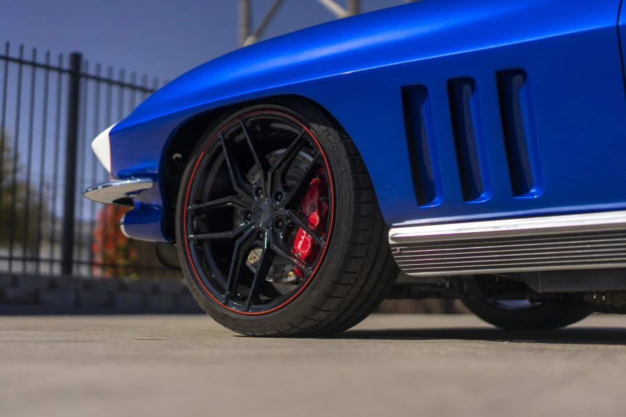 1966 Chevrolet Corvette C2 - Image 11 of 31