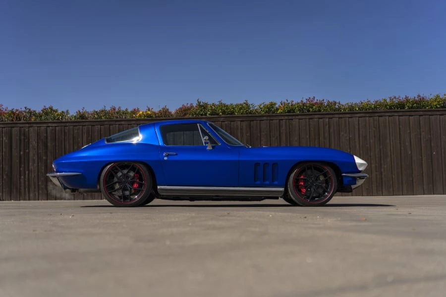 1966 Chevrolet Corvette C2 - Image 2 of 31